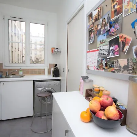 Beautiful & Spacious Near Montmartre شقة باريس